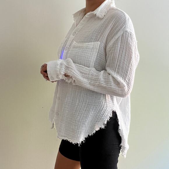 Urban Outfitters UO Luca Gauzy Cotton Button Down Shirt White Size S - Picture 9 of 13